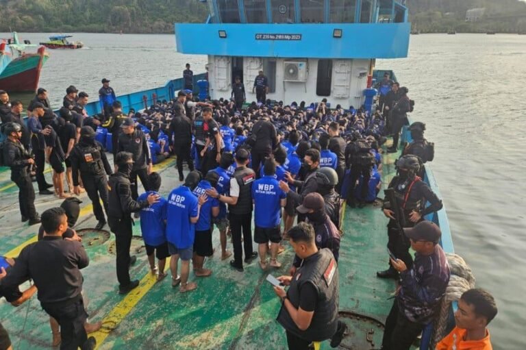 Ribuan Napi Dipindah ke Nusakambangan, Pemerintah Perketat Keamanan Lapas