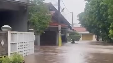 Tanggul Jebol, 113 Rumah di Cibinong Terendam Banjir